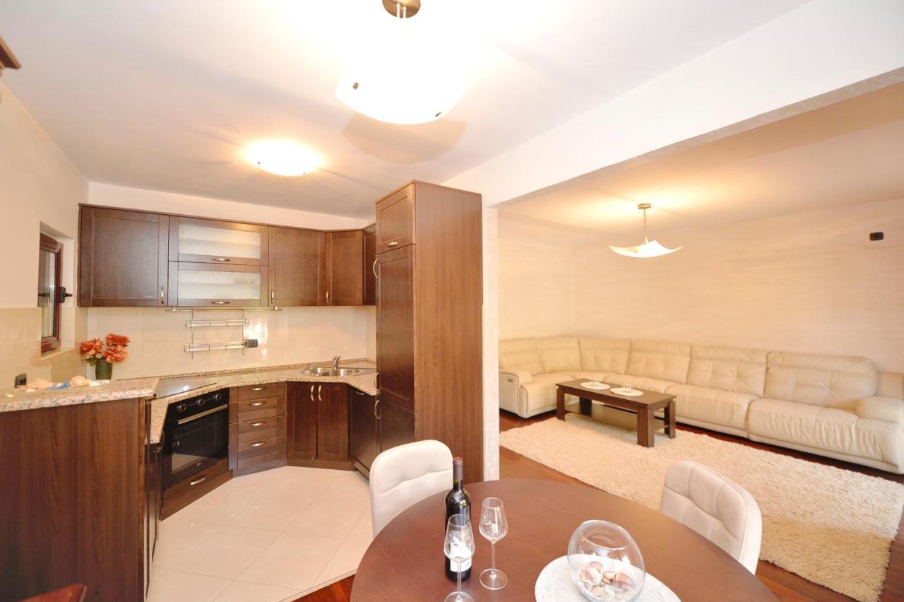 Apartment Nikolija Ντόμπροτα Εξωτερικό φωτογραφία